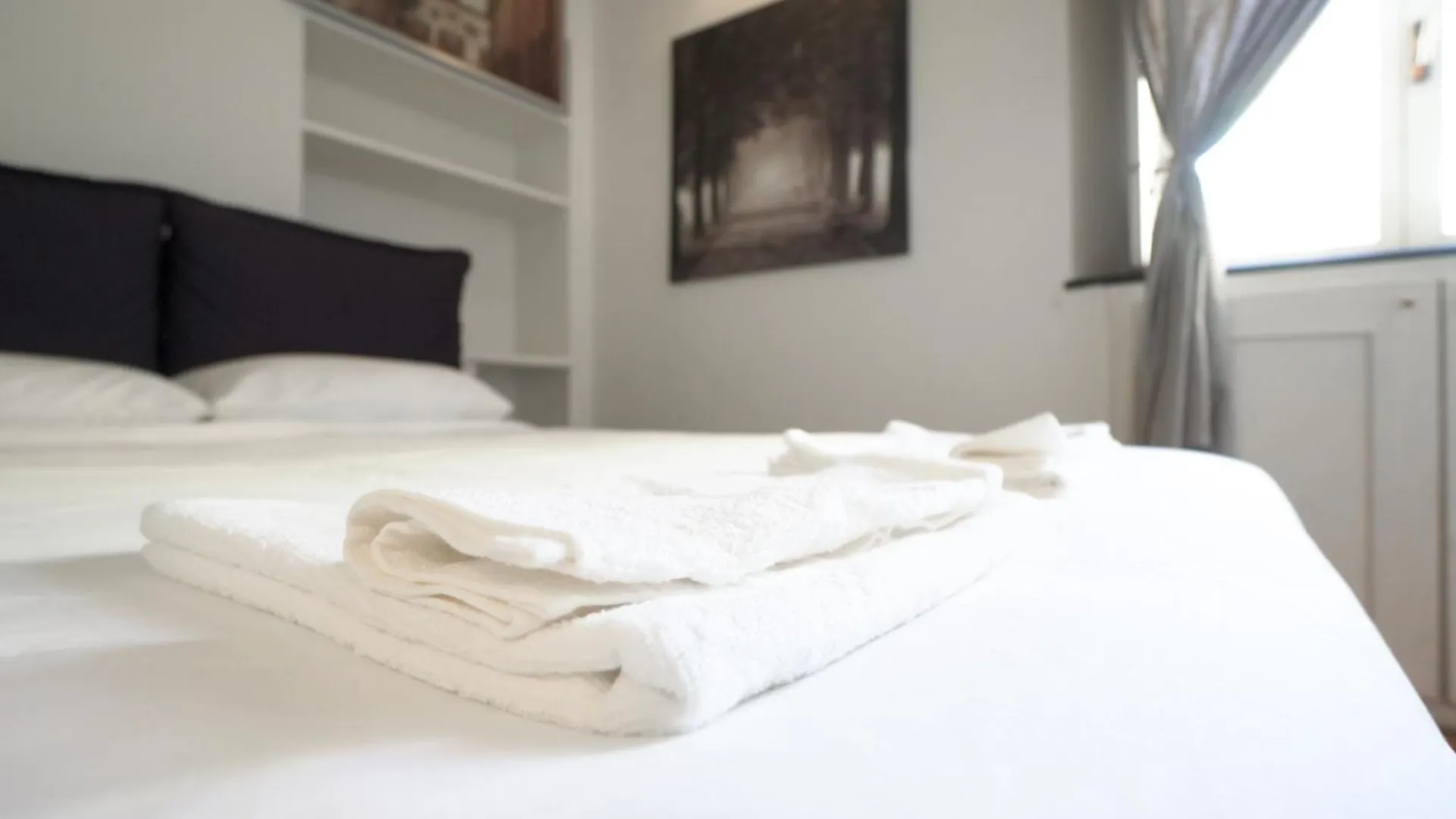 Ferienwohnung Garibaldi Livings Beautiful Nest In The Center Of Milano Mailand